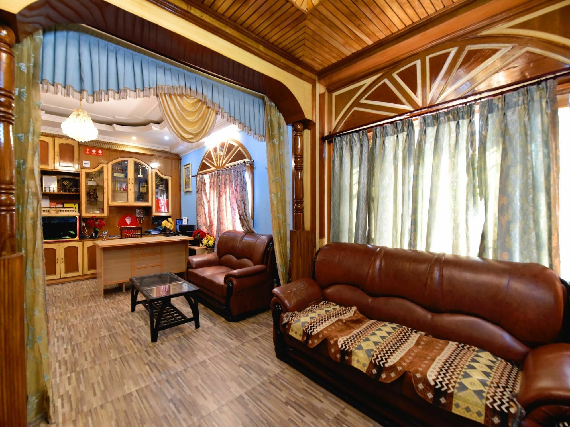 Oyo 4681 Snow Flake Cottage Шімла Екстер'єр фото